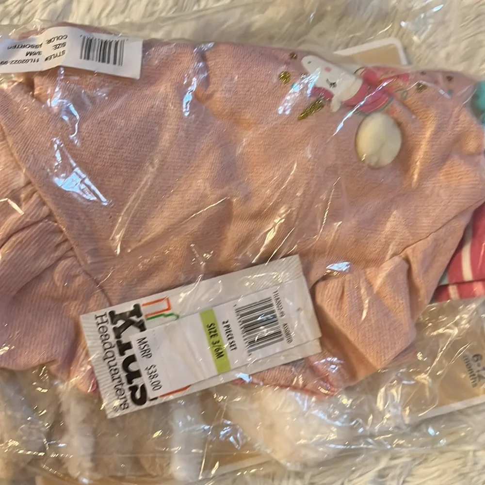 Baby girls 6pc bundle - Picture 2 of 6